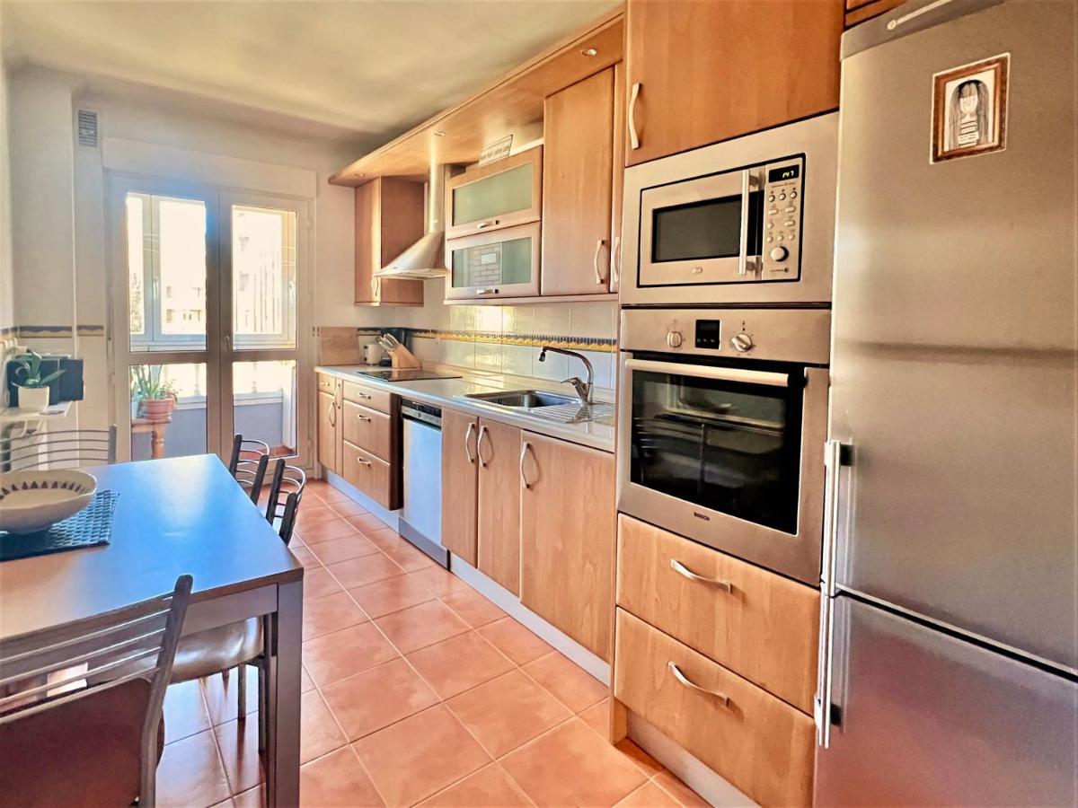 Housingleon- Casa Oliva Con Garaje Apartment ภายนอก รูปภาพ